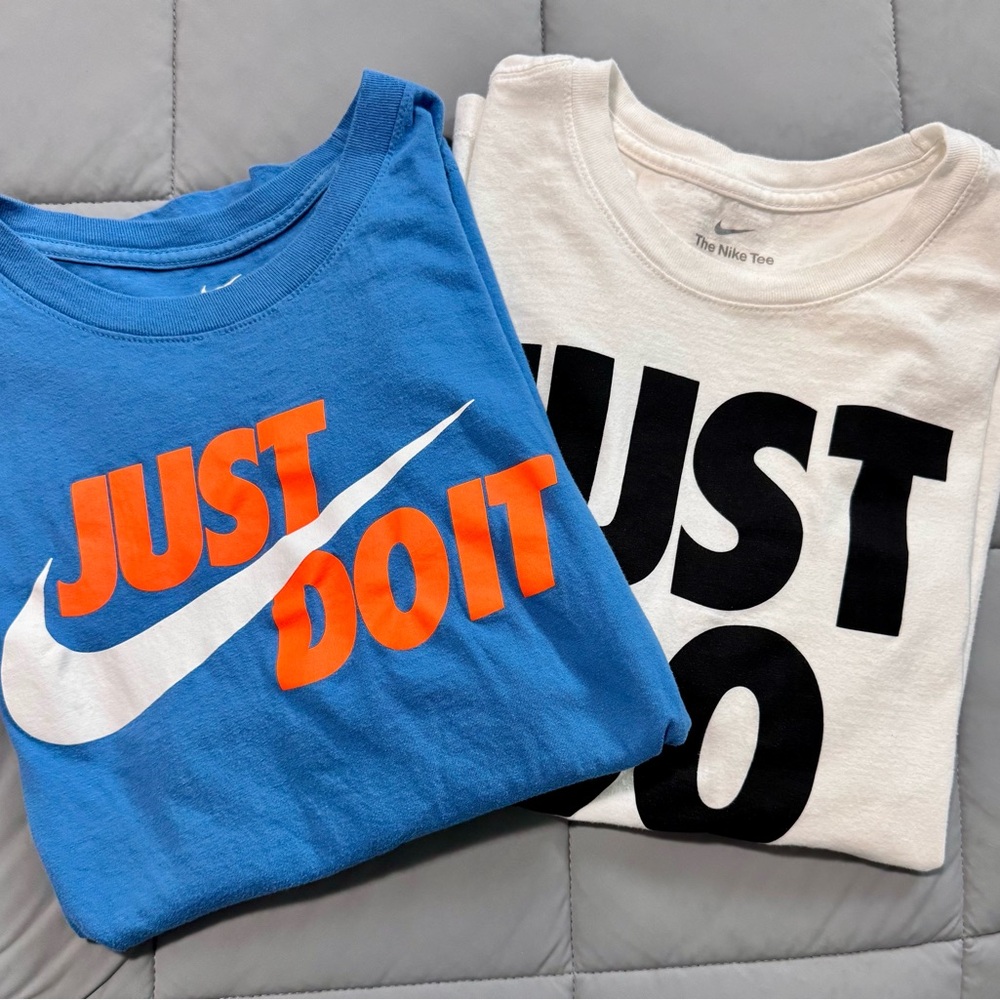 Nike Blue and White Short Sleeve Tees